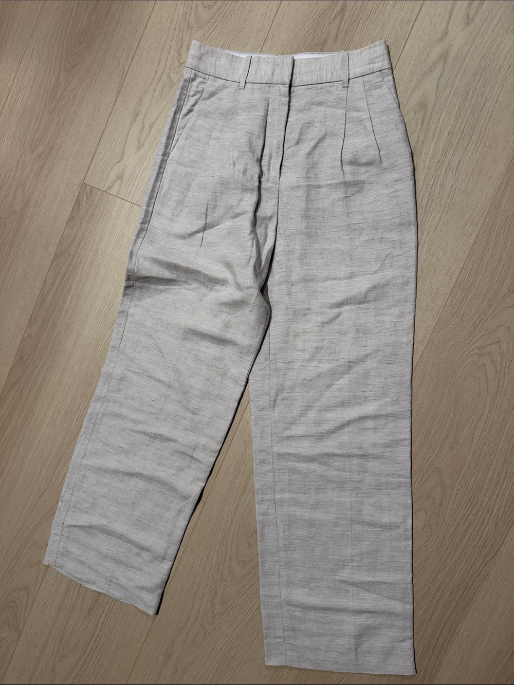 Aritzia Effortless Linen Pants